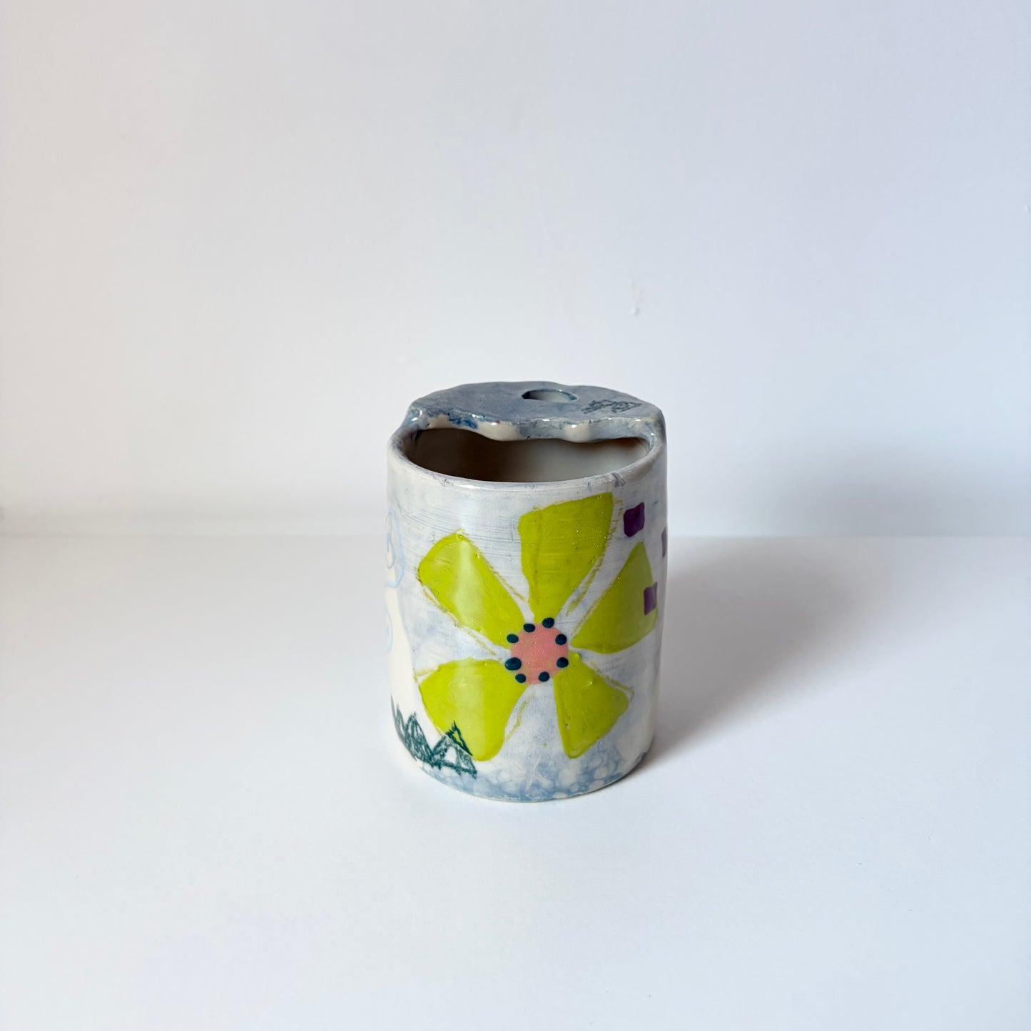 Travel mug