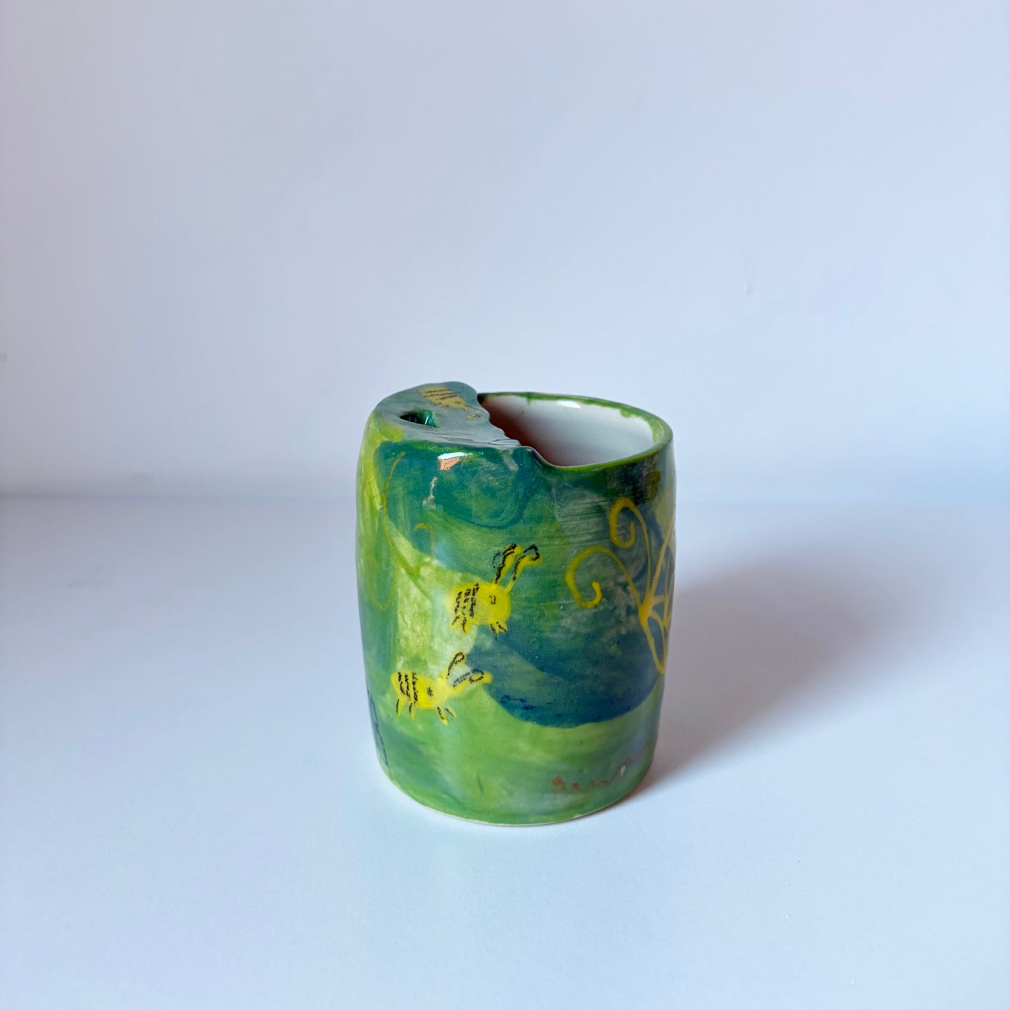 Green travel mug