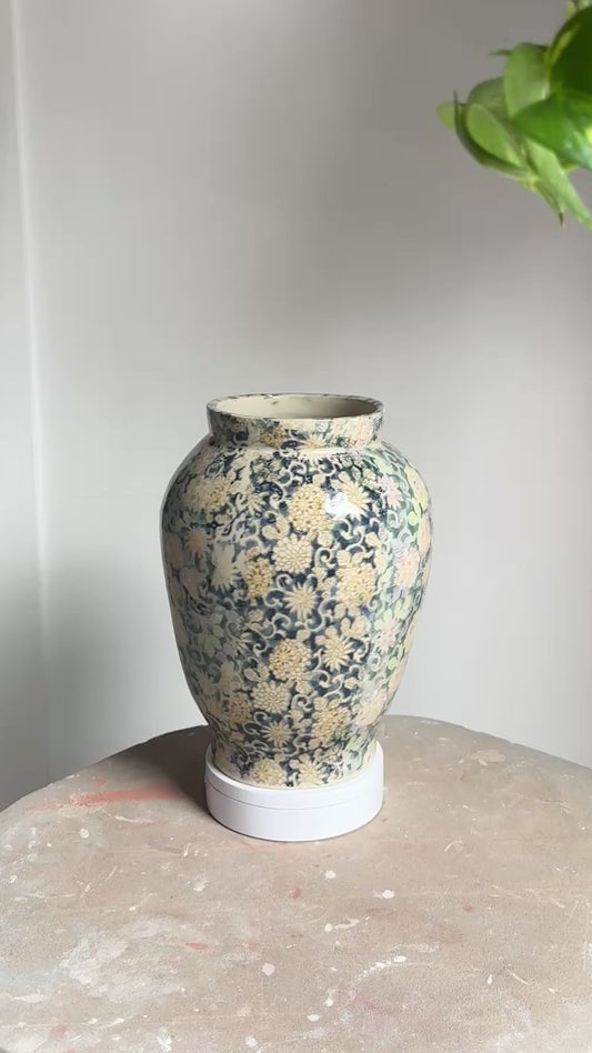 Vase 00